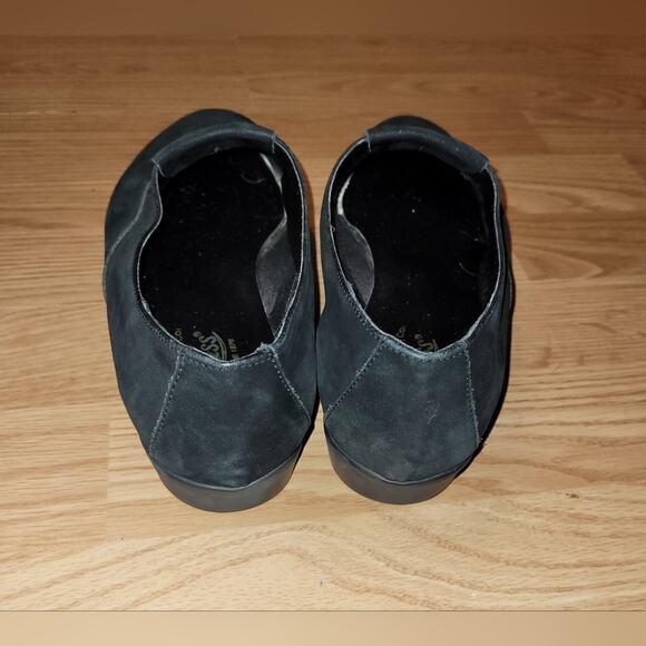 G.H. Bass Whimsigoth Black Suede Slip On Loafer Shoes Size 7 V169 Lynly - Picture 3 of 10